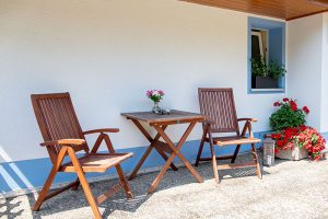 Kuscheliger 2-er Platz auf der Terrasse - Josenmuehle